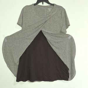 Motherhood Maternity Nursing Grey & Black Tulip Style Short Sleeve Tshirt Size M
